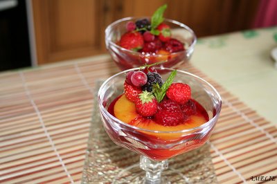 Peche-coulis-fruits-rouge
